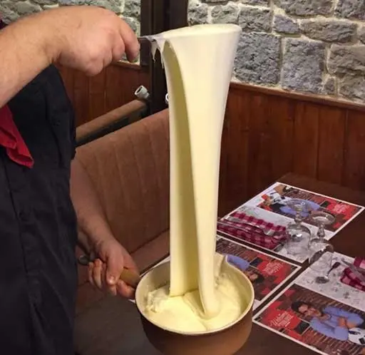 Aligot Tiré avec passion par le Chef